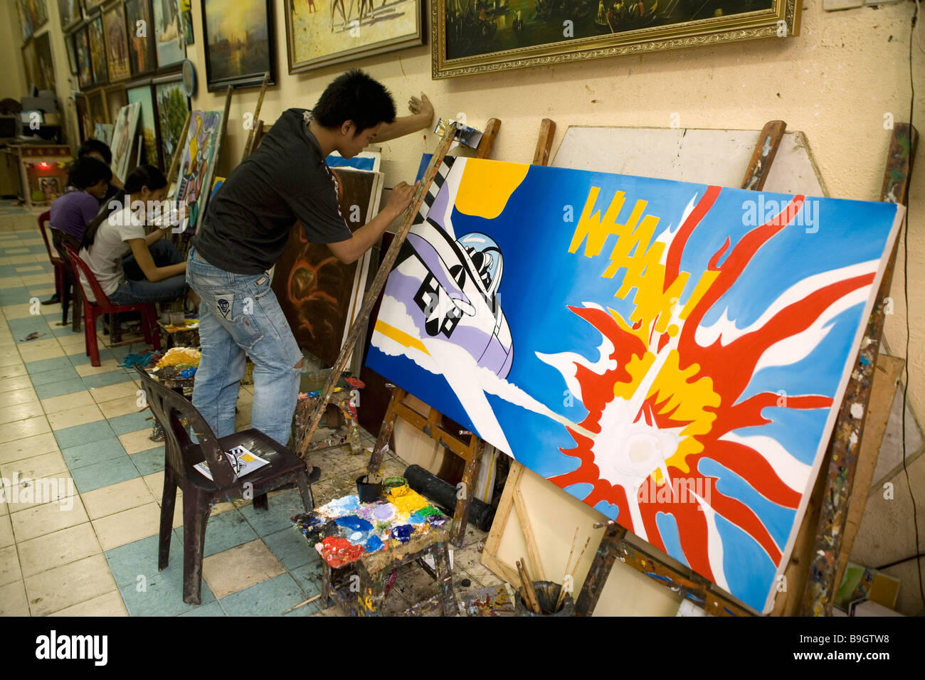 Faking a Roy Lichtenstein painting in Vietnam Stock Photo