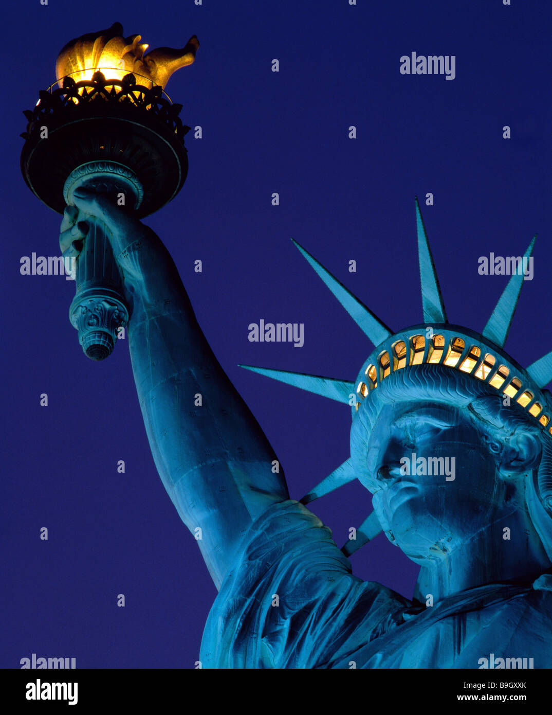 Statue of liberty height hires stock photography and images Alamy