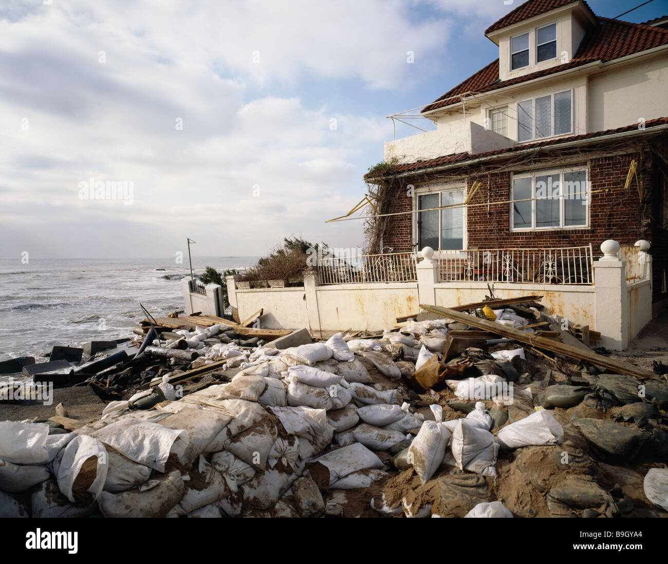 Coney island beach house hires stock photography and images Alamy