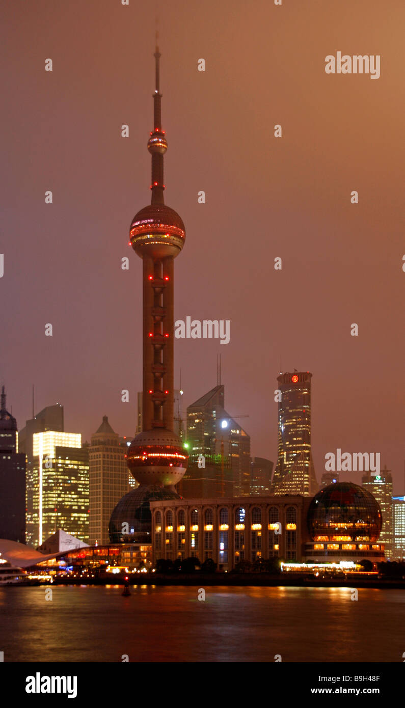 Pudong Seen From The Bund High Resolution Stock Photography and Images ...