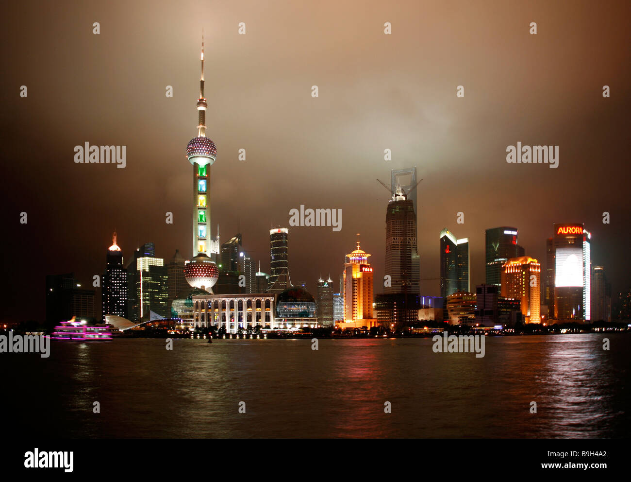 Pudong Seen From The Bund High Resolution Stock Photography and Images ...