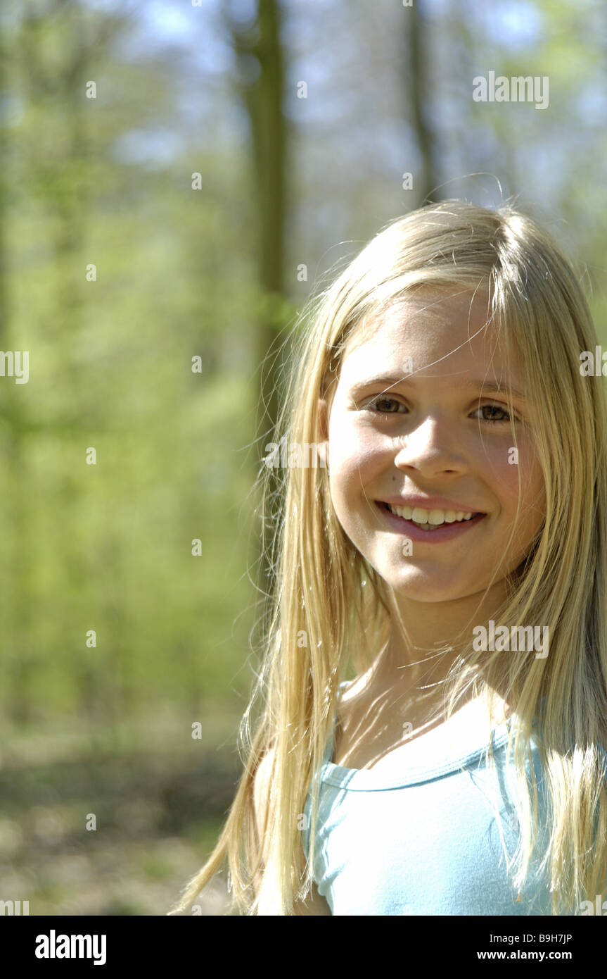 girl outside portrait Stock Photo Alamy