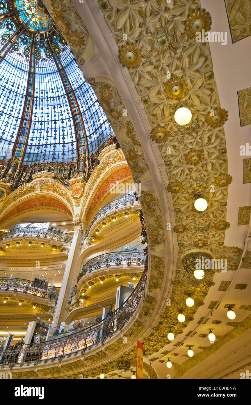 Galeries lafayette hi-res stock photography and images - Alamy
