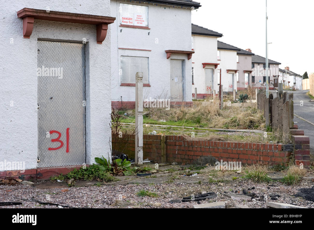 Derelict houses hires stock photography and images Alamy