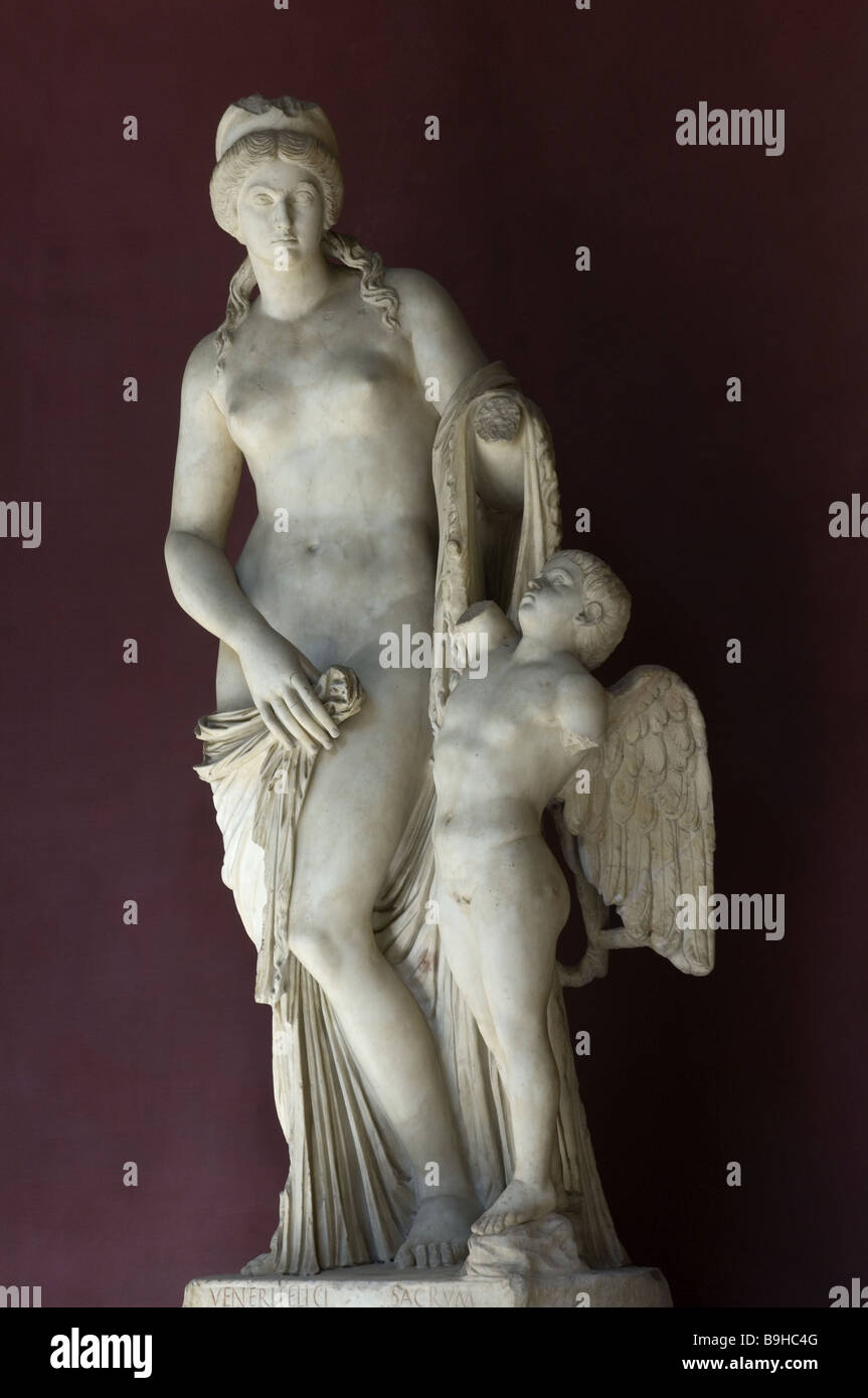 Italy Rome Vatican Vatican museum Museo Pio Clementino statues Venus Amor Antiquity Amor sculpture sculptor-art enclave Europe Stock Photo