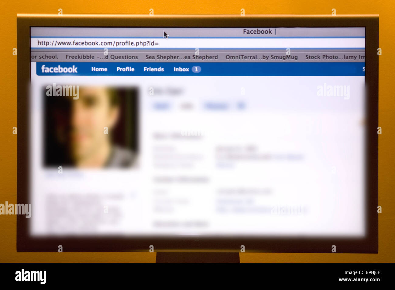Facebook Profile Page High Resolution Stock Photography And Images Alamy