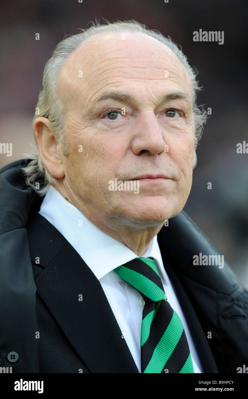 Ralf Koenigs, president of Borussia Moenchengladbach, wearing a tie in the clubs colours Stock Photo