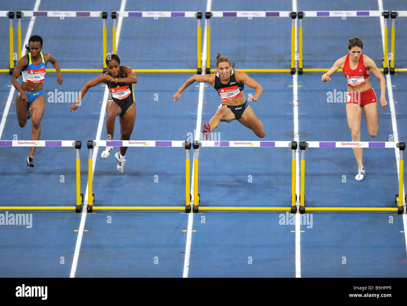 60 m hurdles, women, from left: Kellie Wells USA, Anay Tejada CUB, Lolo Jones USA, Carolin Nytra GER, Sparkassen-Cup 2009, Stut Stock Photo