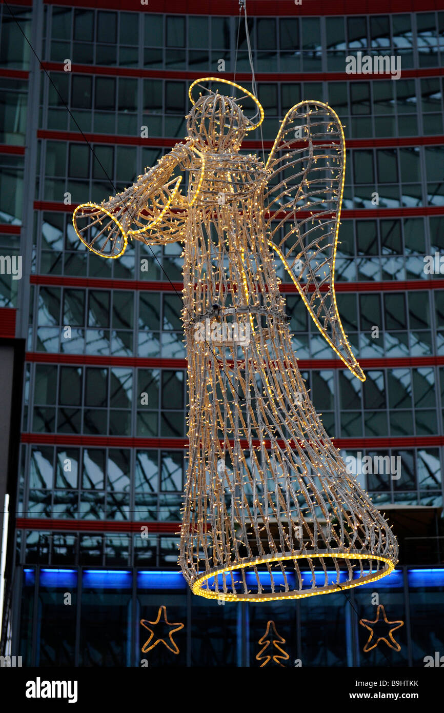 Angels hovering hires stock photography and images Alamy