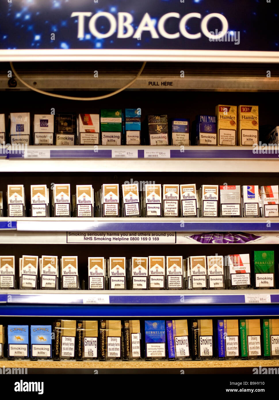 Tobacco goods hi-res stock photography and images - Alamy