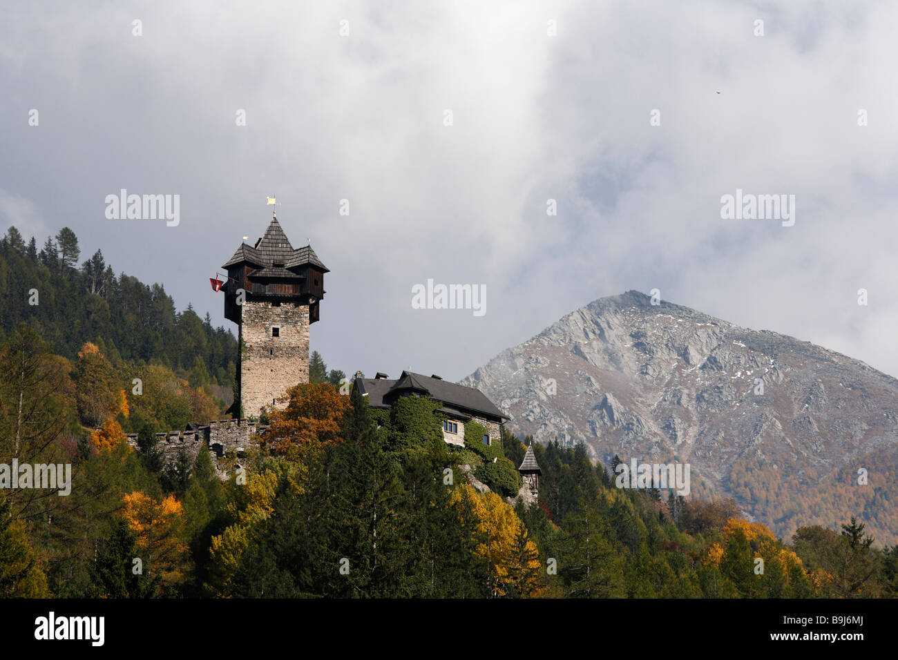 Burg Niederfalkenstein Castle near Obervellach, Moelltal, Carinthia, Austria, Europe Stock Photo