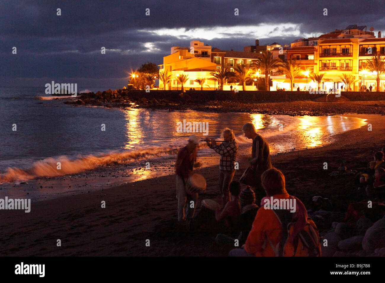 Drummers on the beach in La Playa in the evening, Valle Gran Rey, La Gomera, Canaries, Canary Islands, Spain, Europe Stock Photo