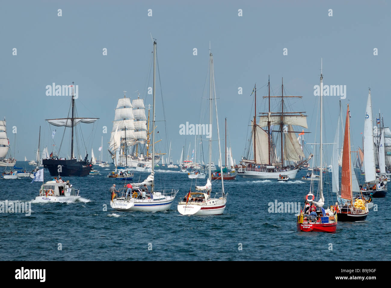 Windjammer Parade Of The Kiel Week 2006 With Gorch Fock Sail Training windjammer-parade-of-the-kiel-week-2006-with-gorch-fock-sail-training