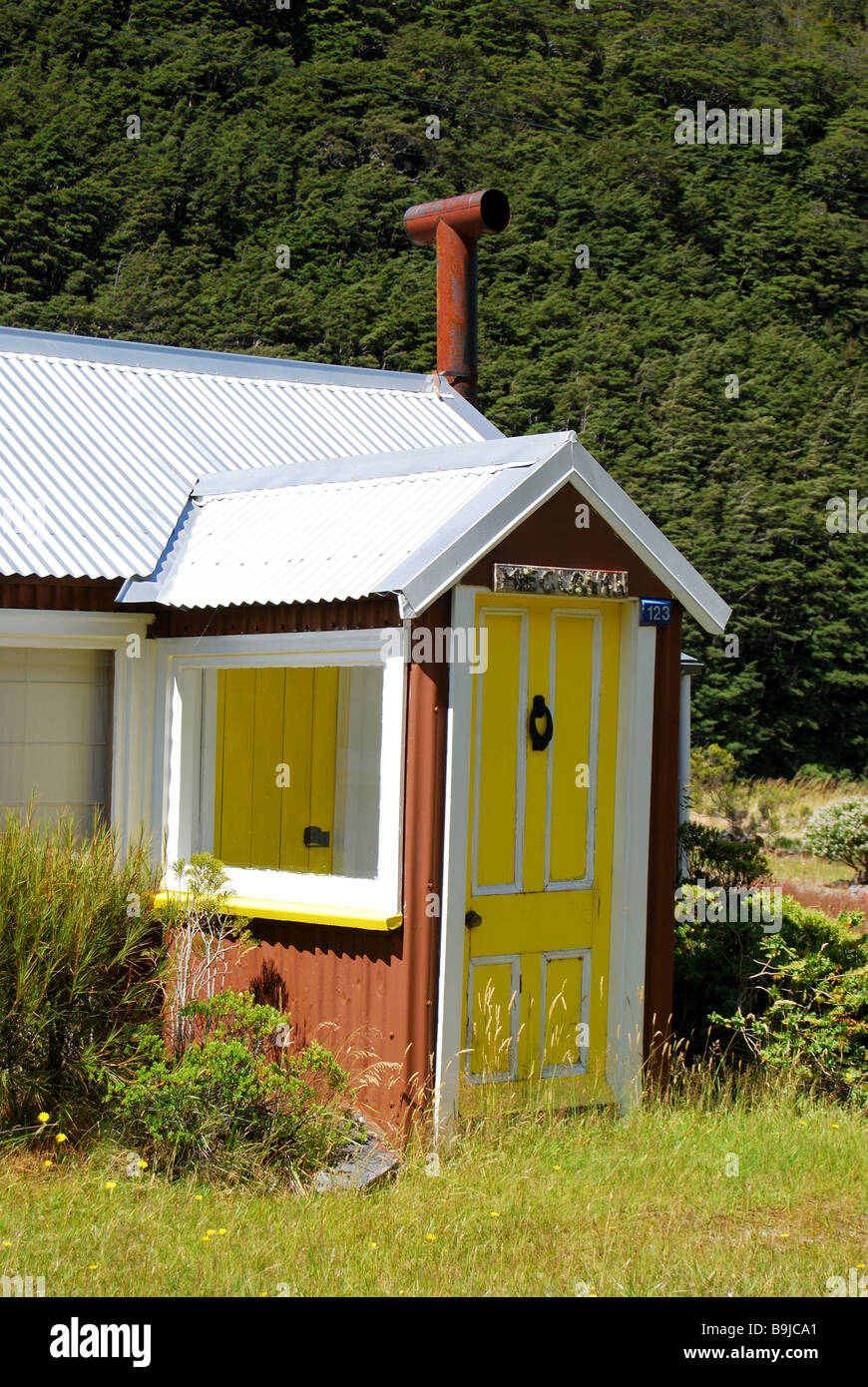 Accomodation Hut, Arthur's Pass Village, Arthur's Pass National Park, Canterbury, South Island, New Zealand Stock Photo