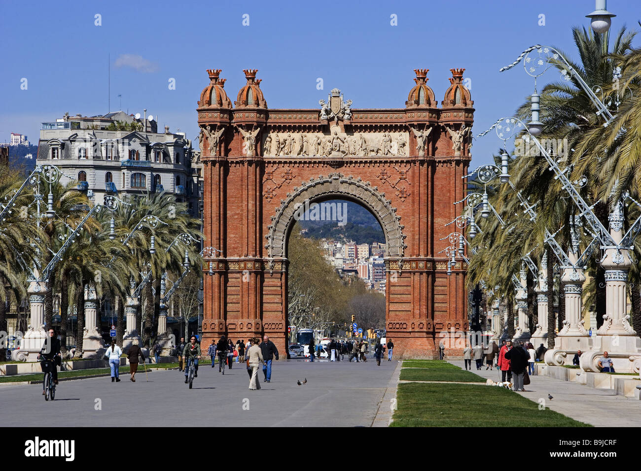 spain Catalonia Barcelona triumph-bow passers-by city city destination sight culture architecture architecture buildings Stock Photo