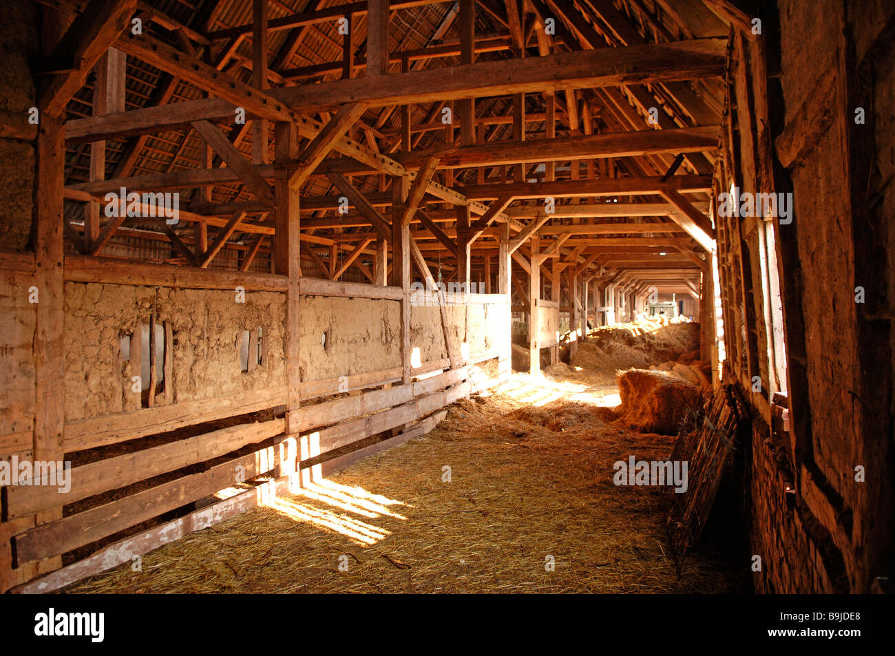 Old barn interior hi-res stock photography and images - Alamy