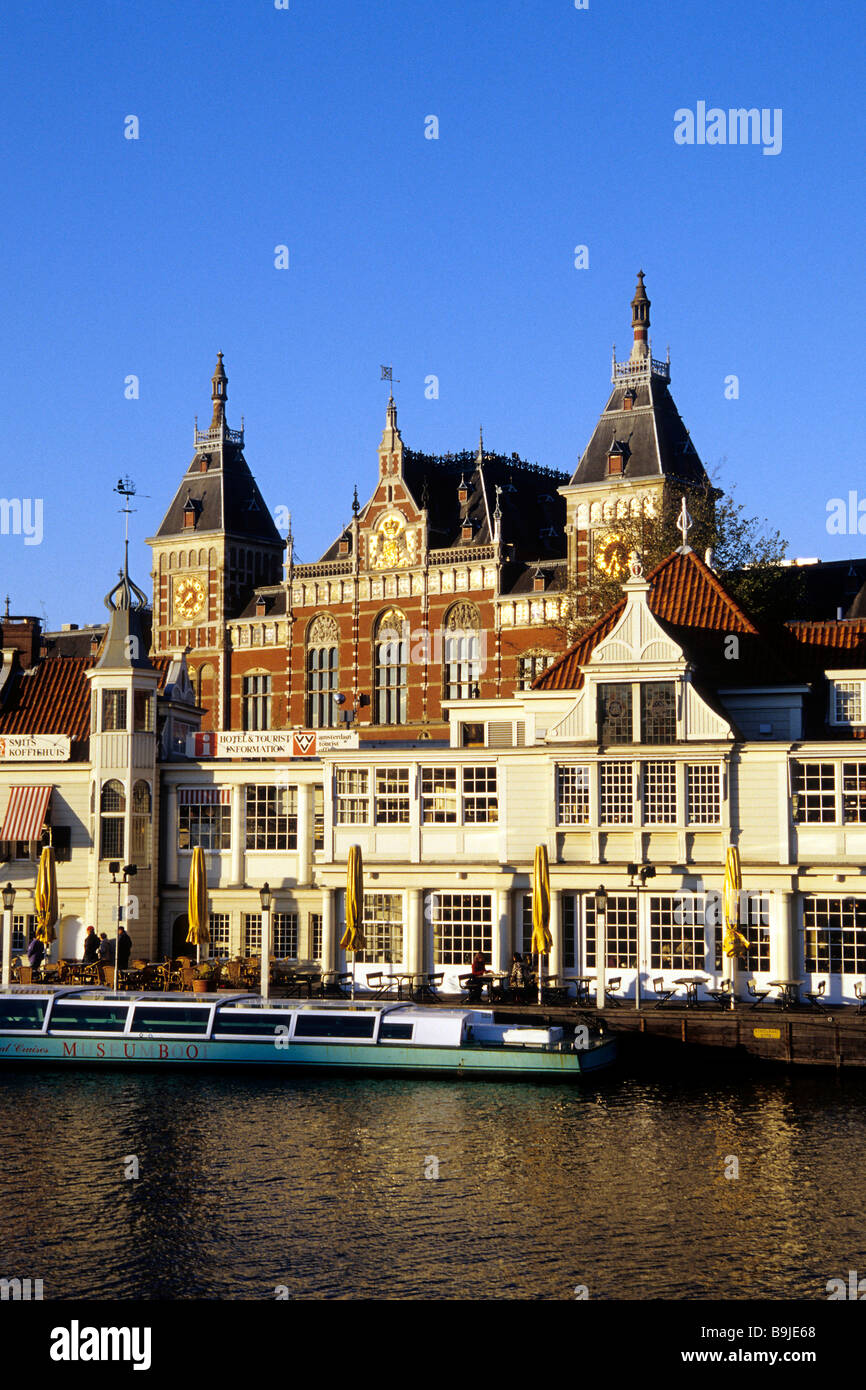 Tourist information office VVV at the central station, Centraal Station NS, facade, Amsterdam, North Holland, Netherlands, Euro Stock Photo
