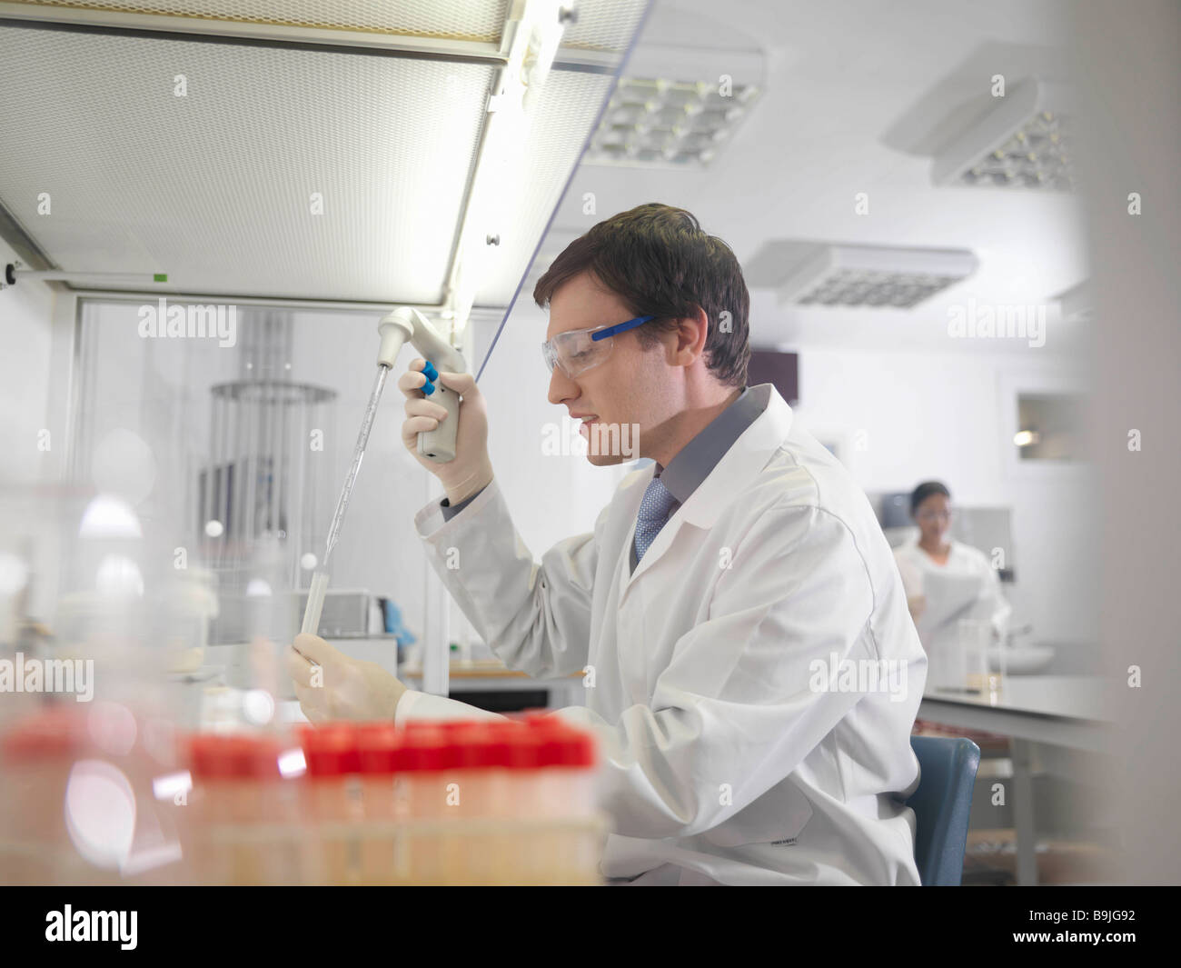 Indian lab technicians hi-res stock photography and images - Alamy