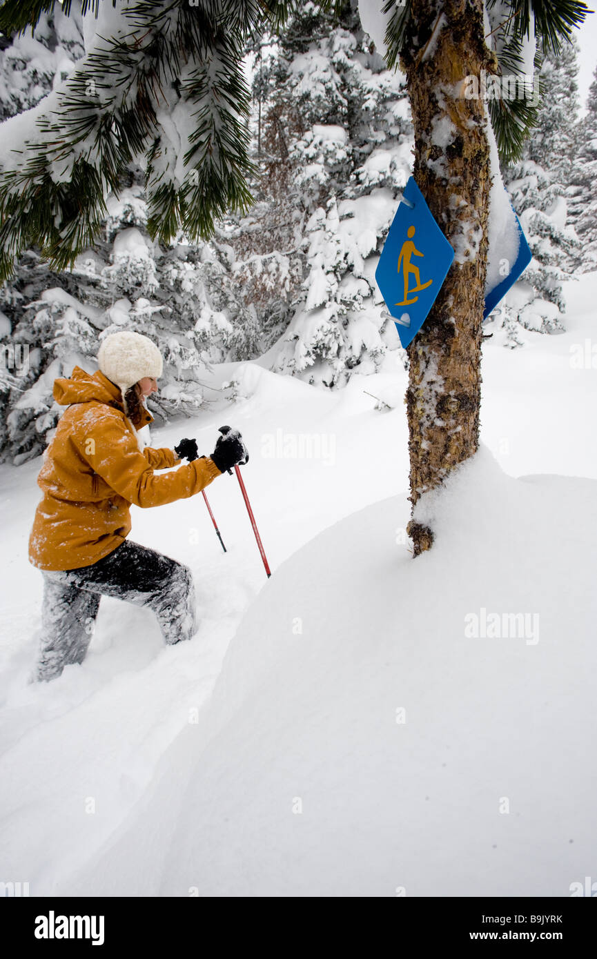 Snowshoeing in oregon hires stock photography and images Alamy