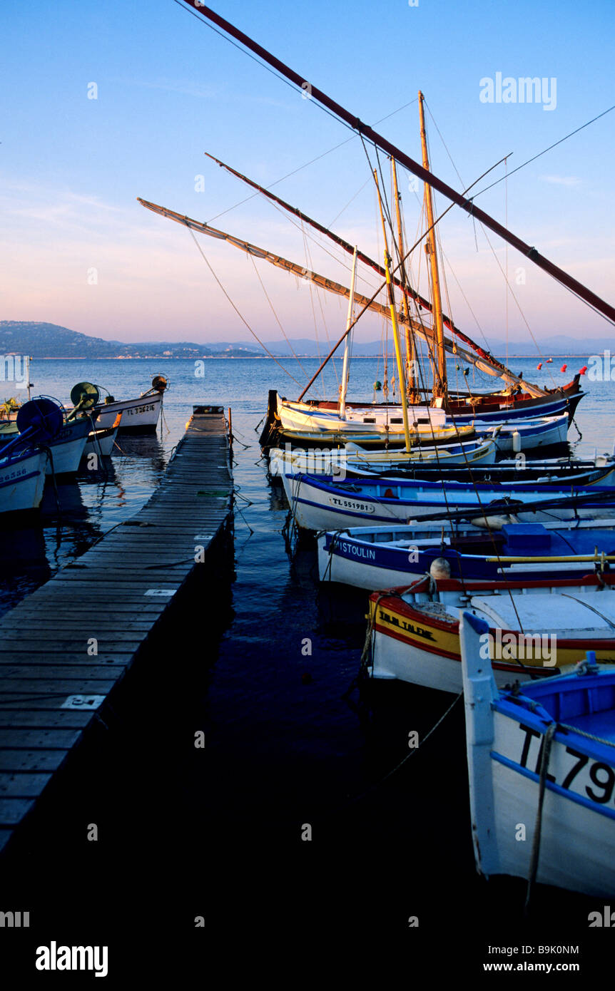 France, Var, Presqu'ile de Giens, Port de la Madrague, pointus boats (traditional Mediterranean boats) Stock Photo