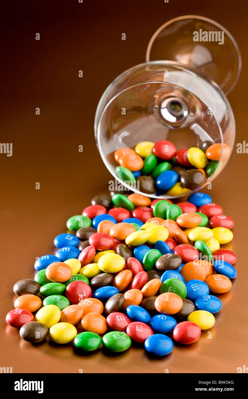 M&m blue hi-res stock photography and images - Alamy