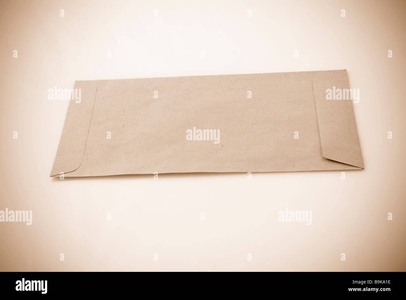 Brown envelope hires stock photography and images Alamy