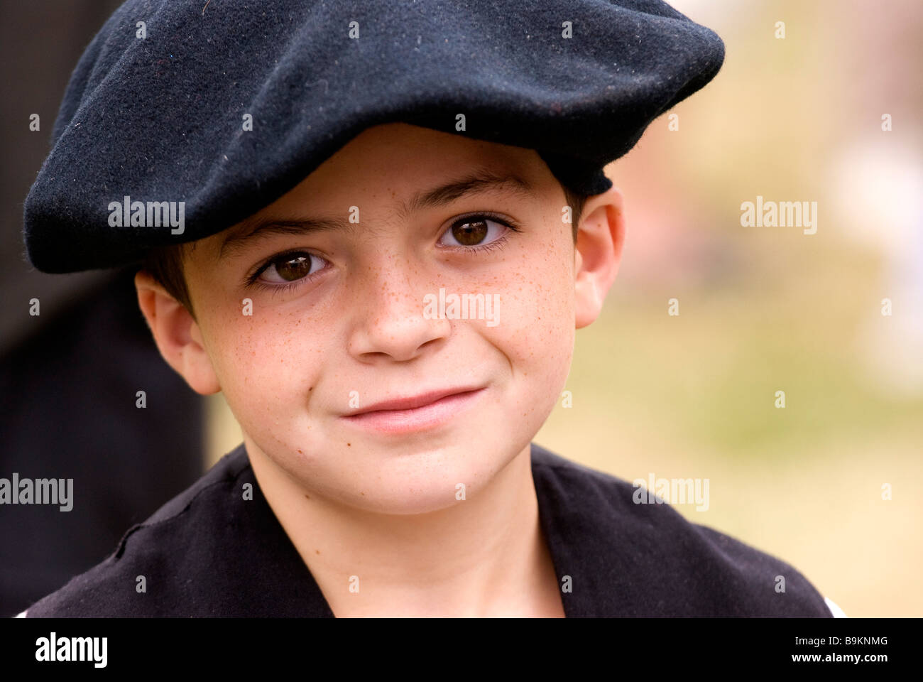 French boy, beret hi-res stock photography and images - Alamy