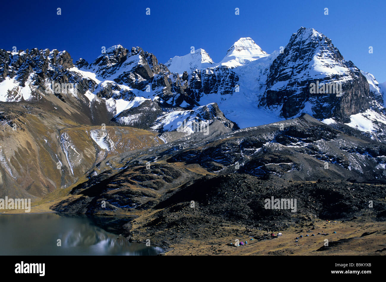 Bolivia, La Paz department, Real Cordillera, Condoriri mountains, Charkothia Laguna Stock Photo