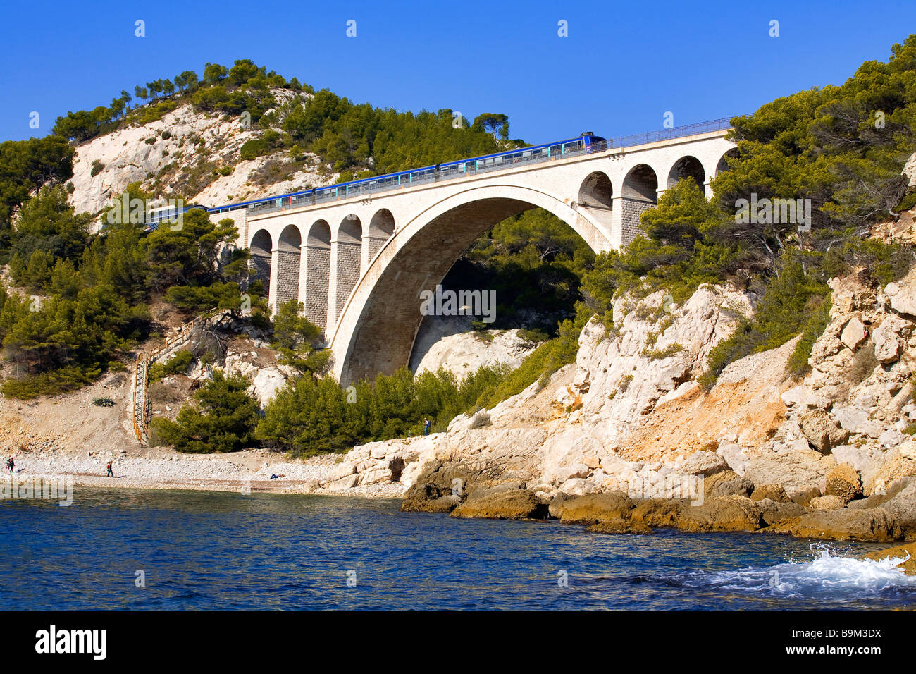 France, Bouches du Rhone, Cote Bleue (Blue Coast), La Madrague de Gignac, bridge of the Blue Train (Marseille-Carry le Rouet) Stock Photo
