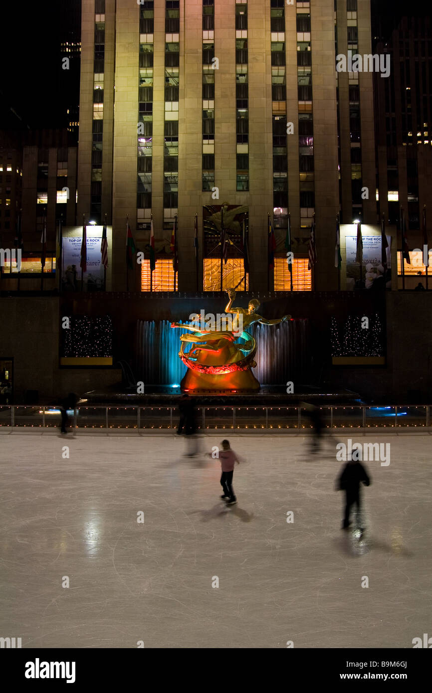 Rockefeller Center ice rink Stock Photo Alamy