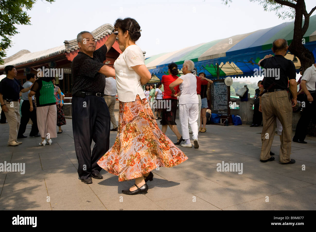 China Beijing Couple Dancing In A Park Stock Photo Alamy China Beijing Couple Dancing In A Park Stock Photo Alamy