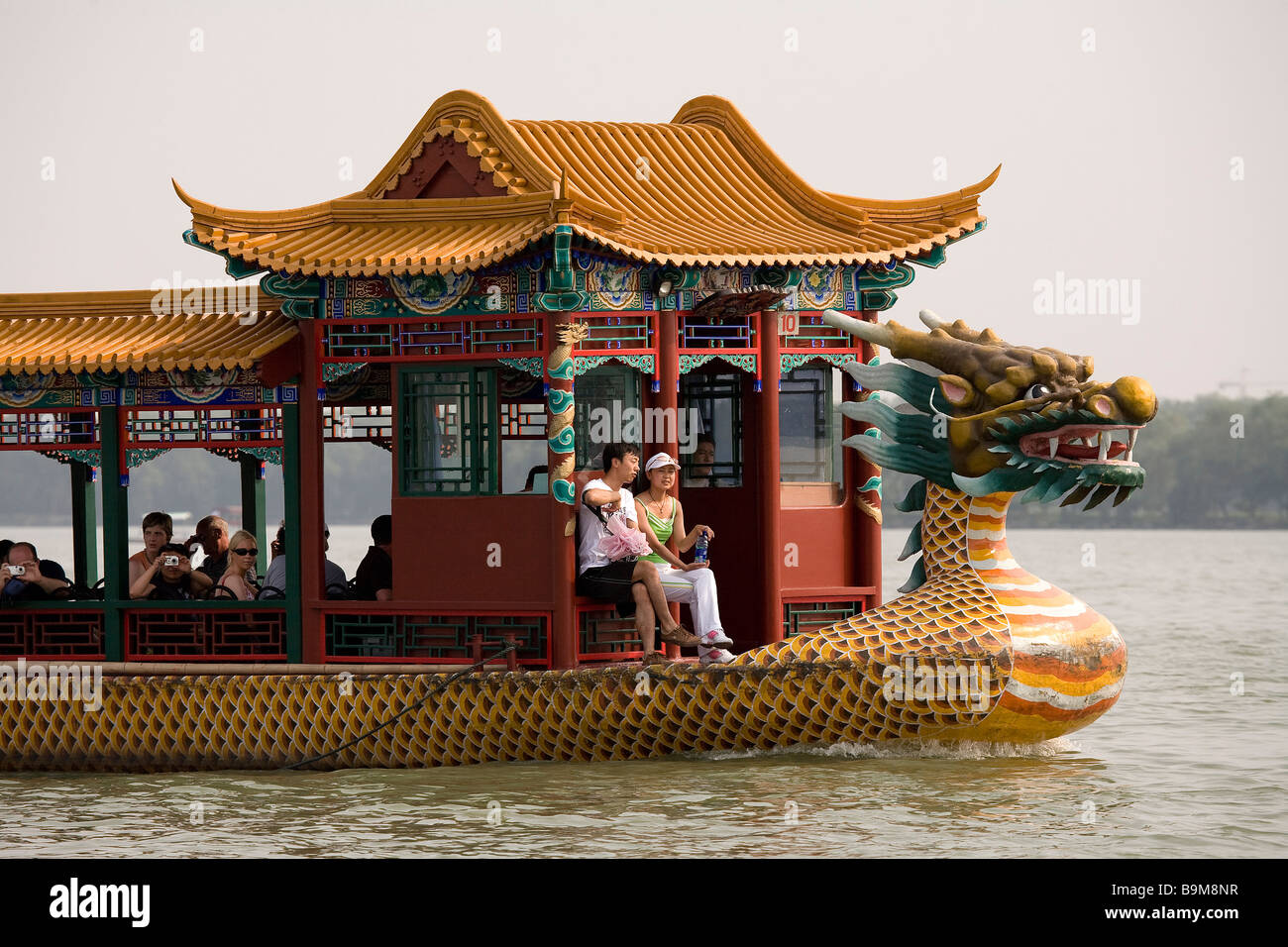 Asia china beijing dragon boat hi-res stock photography and images - Alamy