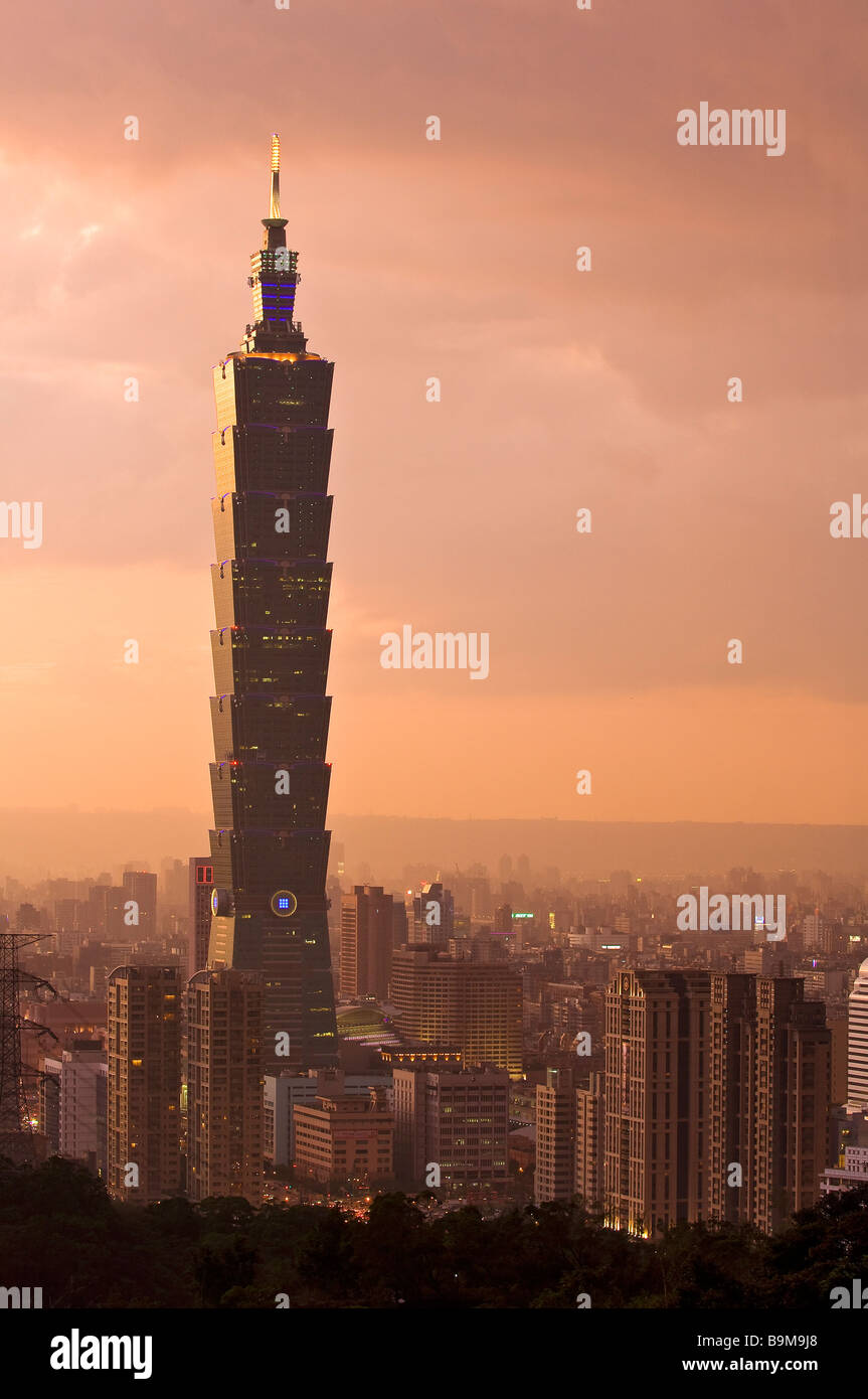 Taiwan, Taipei, Taipei 101 tower, one of the highest towers in the world by architect company CY Lee & Partner Architects, seen Stock Photo