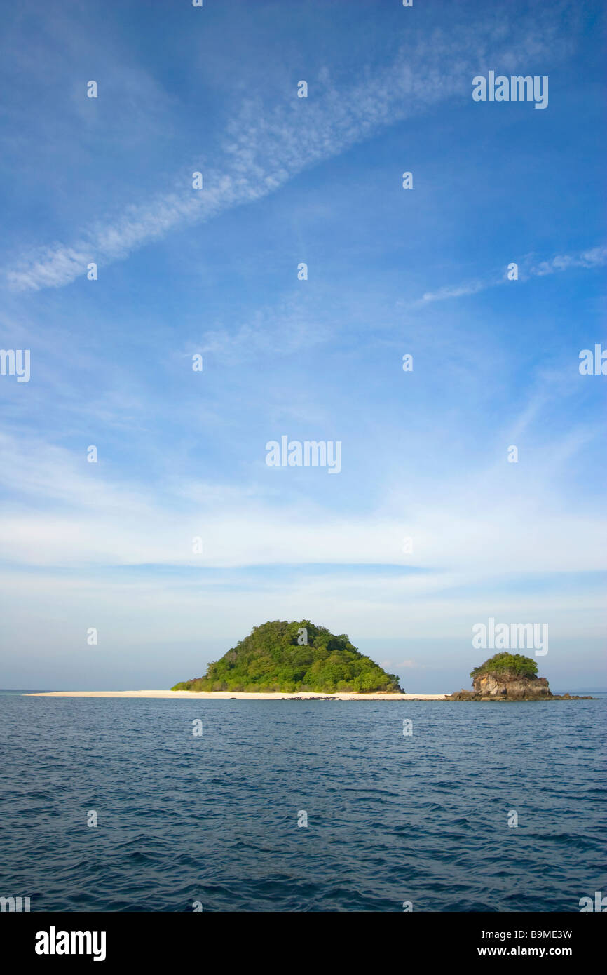 Ko Kai island portrait Ko Tarutao National Marine Park Stock Photo - Alamy