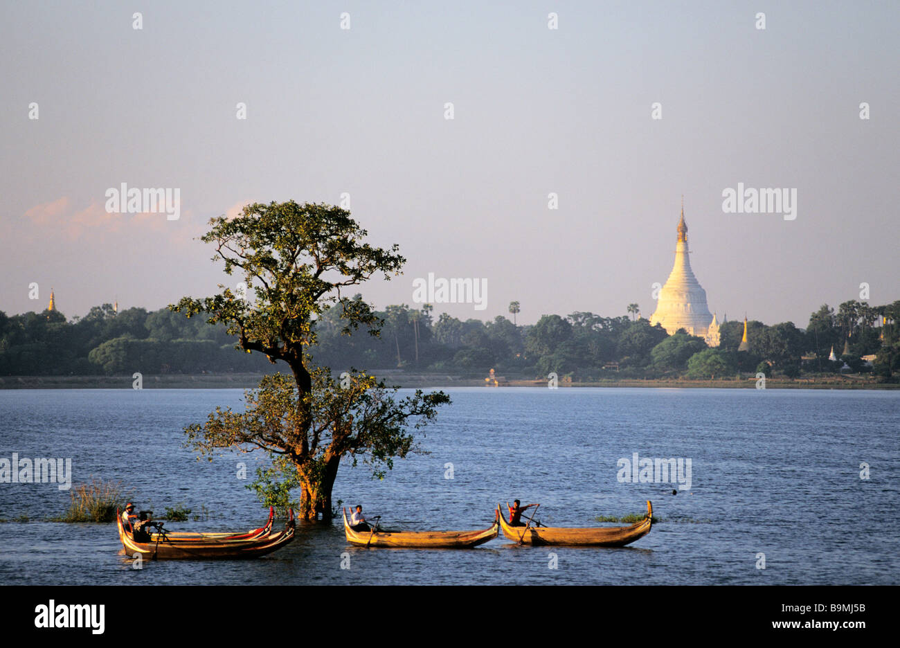 Myanmar isolated hi-res stock photography and images - Alamy