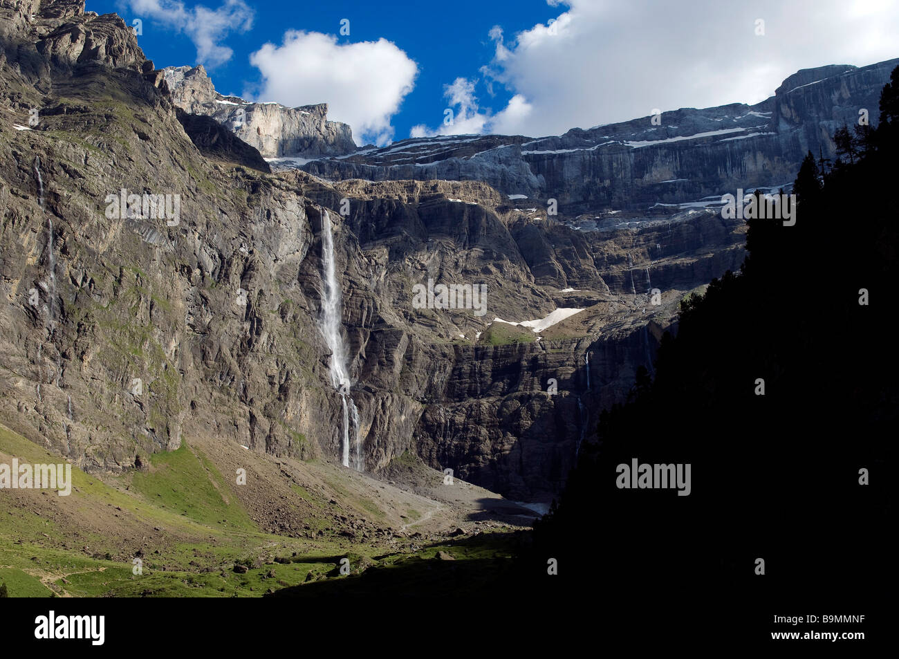 France, Hautes Pyrenees, cirque of Gavarnie classified as World ...