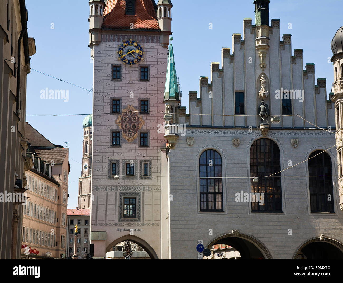 Altes Rathaus Old Town Hall Marienplatz square Munich Germany Stock ...