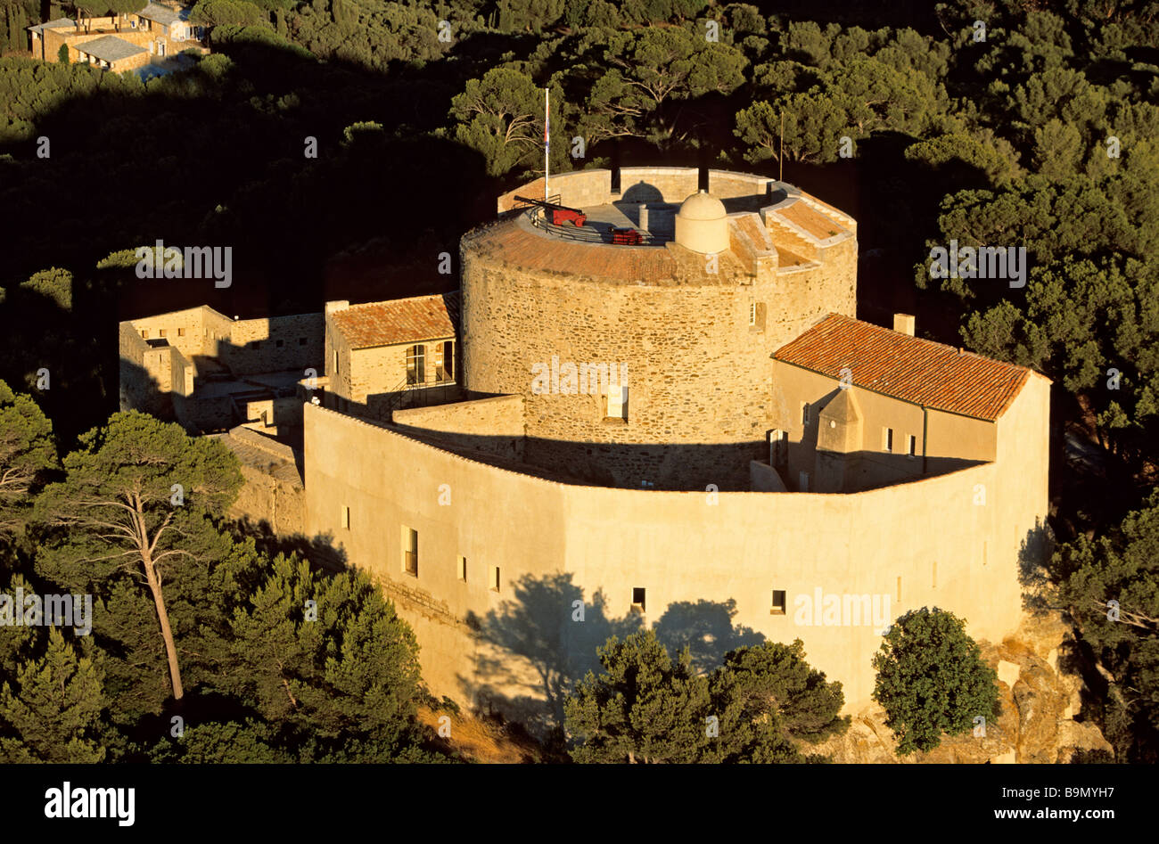 fort-agathe-porquerolles-high-resolution-stock-photography-and-images