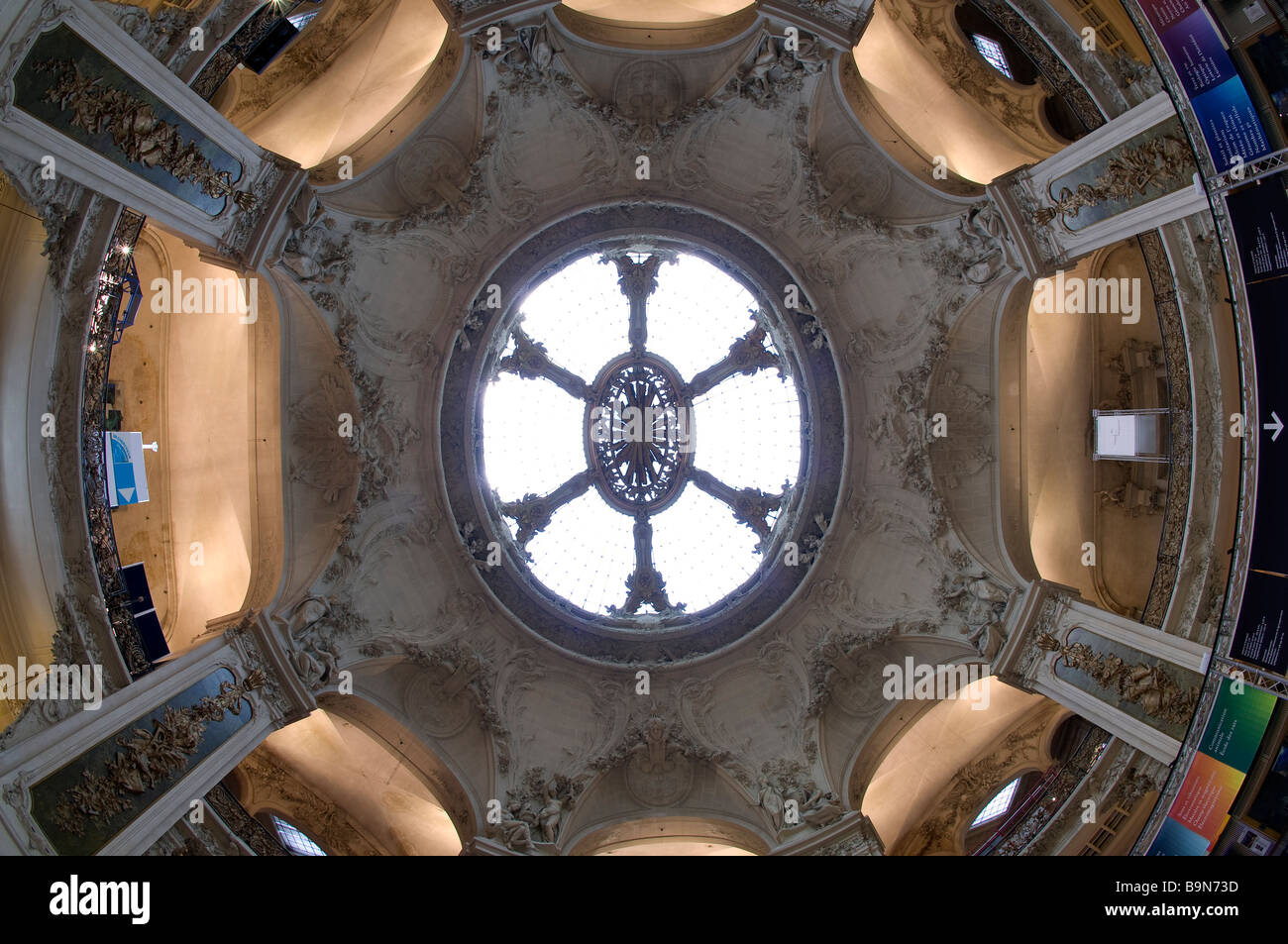 France, Paris, Palais de la Découverte (Palace of Discovery), the cupola Stock Photo