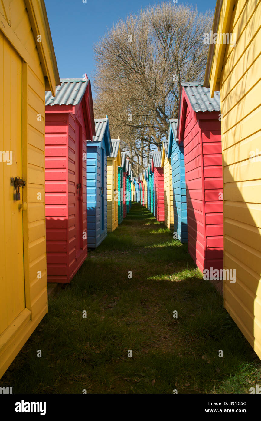 Row of sheds hi-res stock photography and images - Alamy