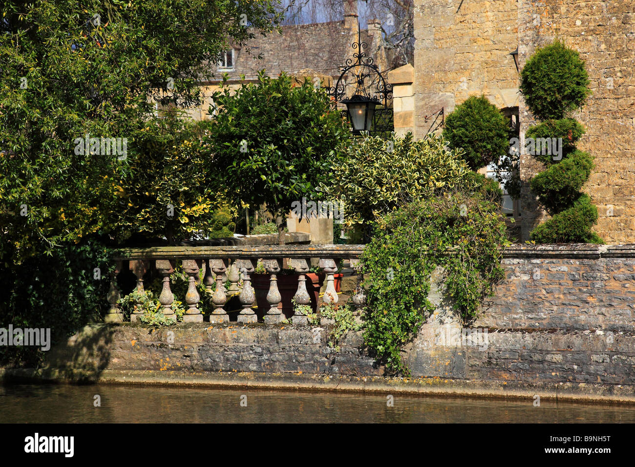 House in Bourton on the Water, Cotswolds Stock Photo Alamy