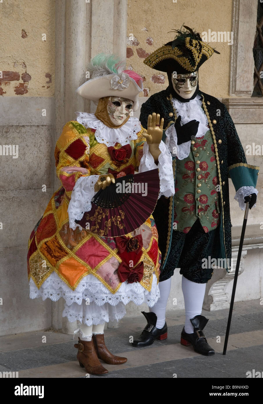 Venice carnival model hi-res stock photography and images - Alamy