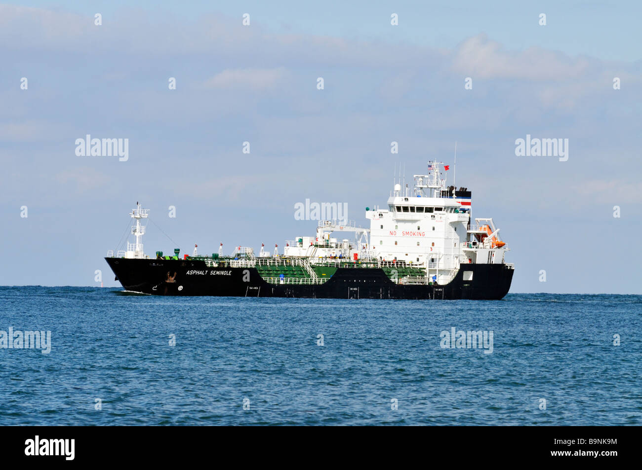 The asphalt tanker ship 'Asphalt Seminole' at sea Stock Photo