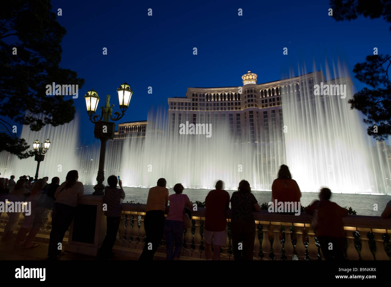 Bellagio water show las vegas hires stock photography and images Alamy