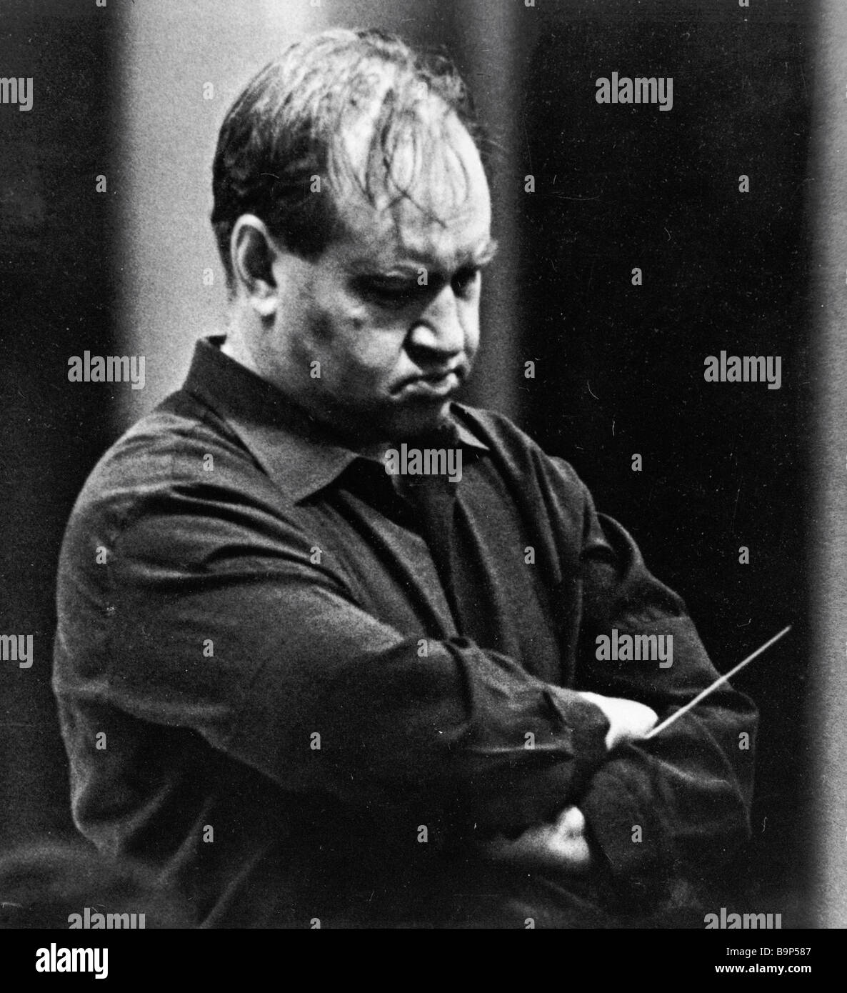 Violinist David Oistrakh Stock Photo Alamy