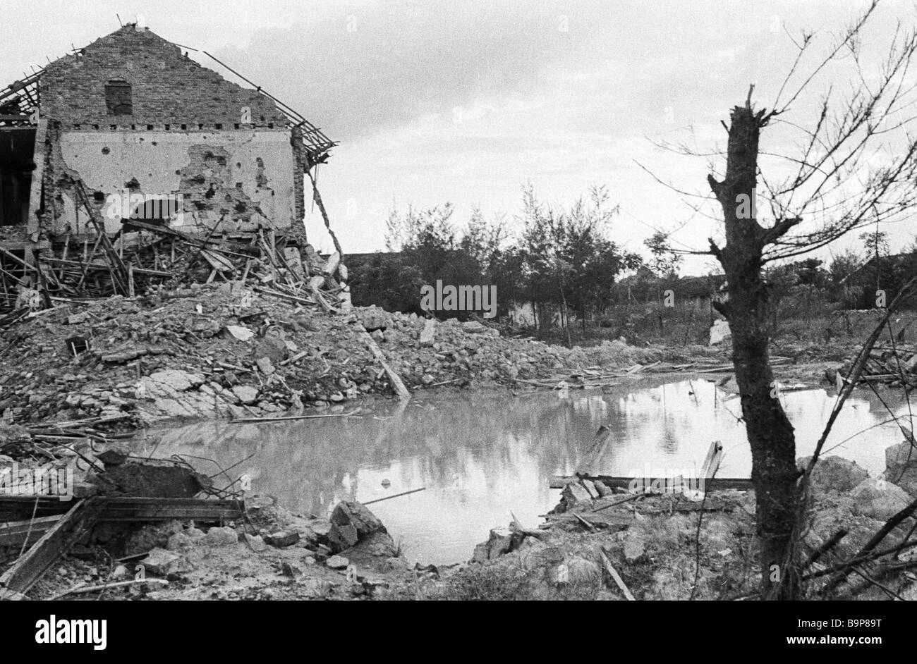 Vietnamese hospital No 71 outside the city of Thanh Hoa destroyed by American air raids Stock Photo