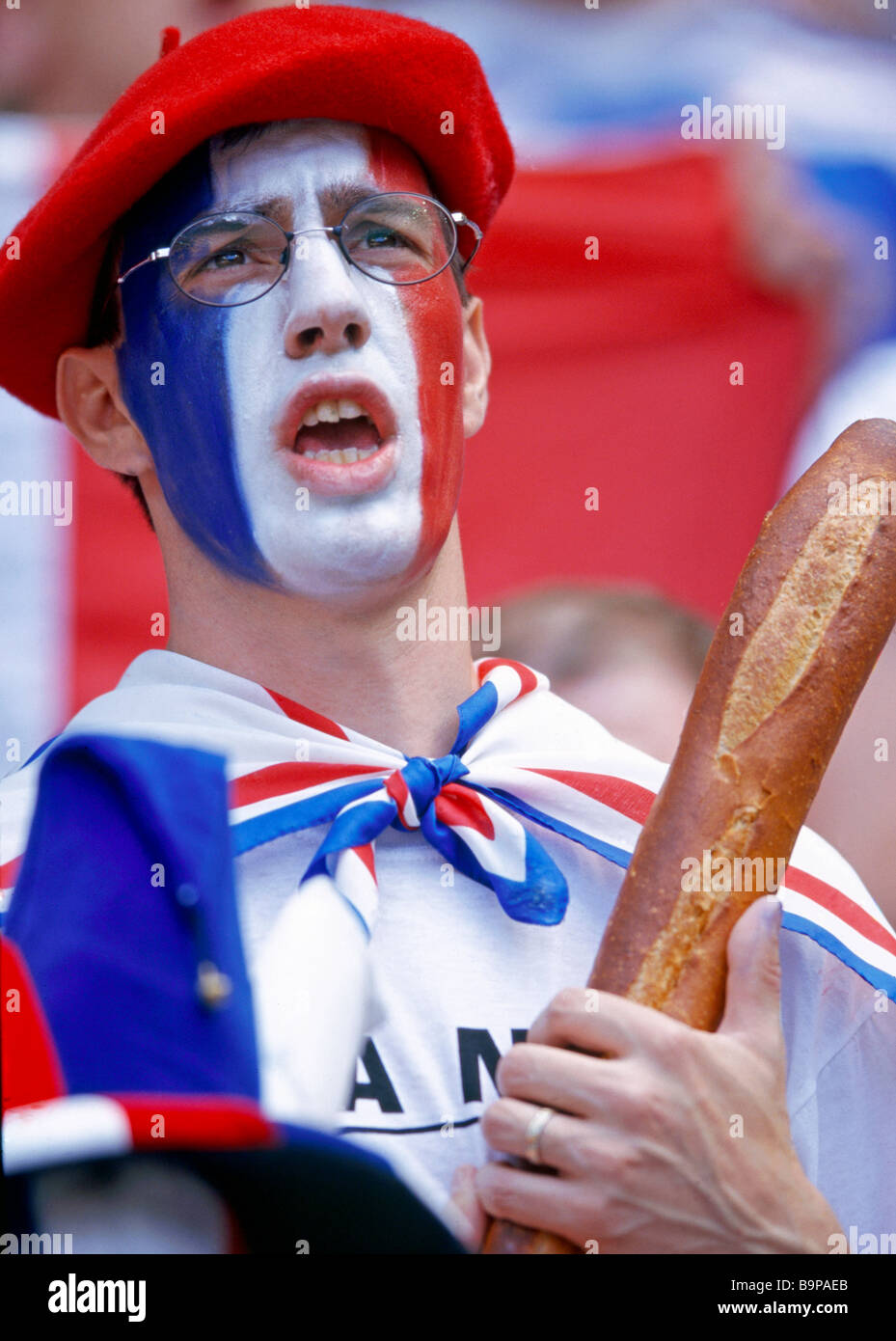 French man baguette beret hi-res stock photography and images - Alamy