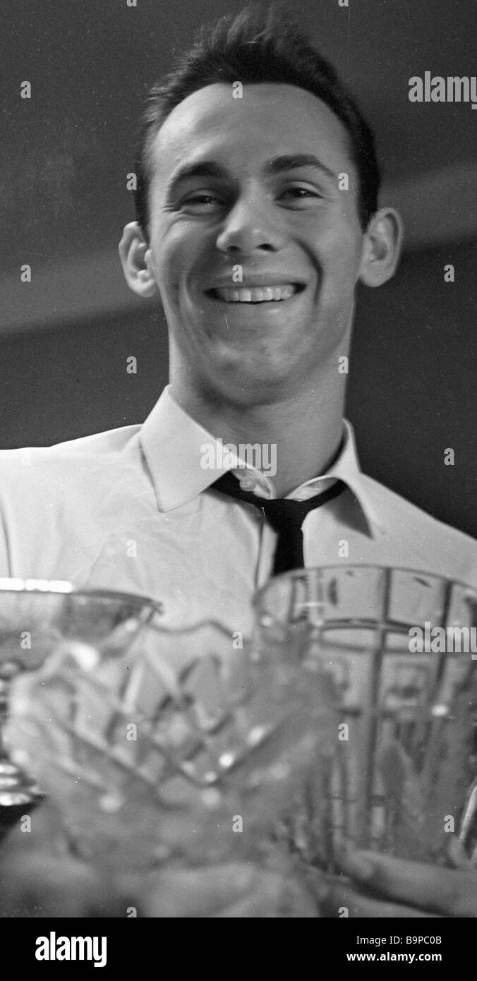 Valeri Brumel Olympic and world high jumping champion demonstrates his ...