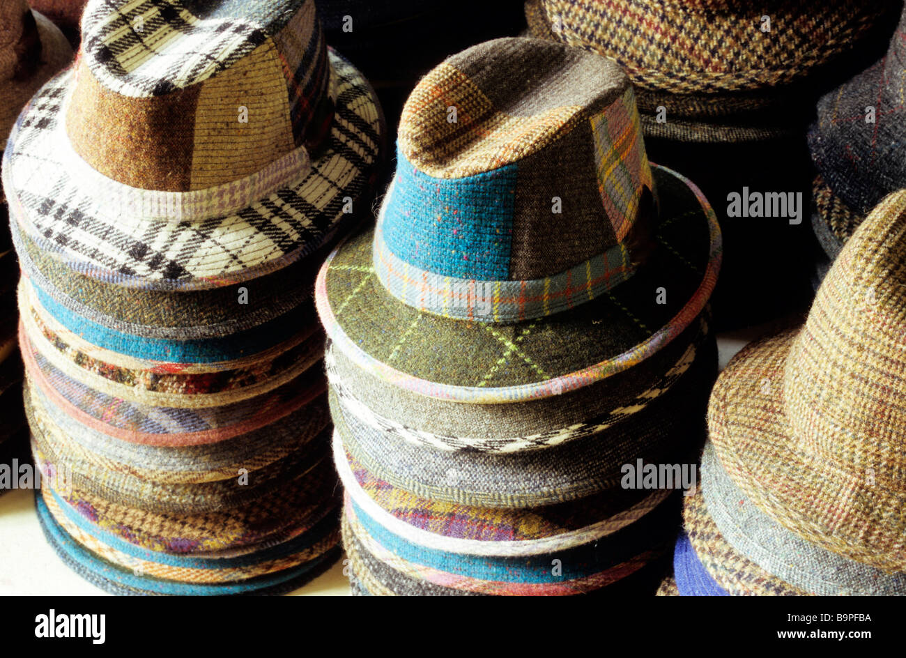 Ireland, Dublin county, Dublin, Kevin & Howlin, shop selling handwoven  Irish tweed goods, hats Stock Photo - Alamy