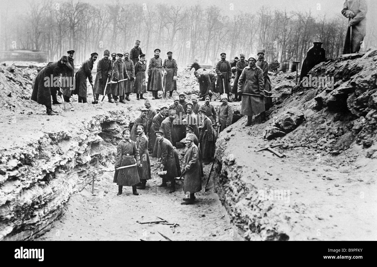 Похороны на Марсовом поле 1917 года